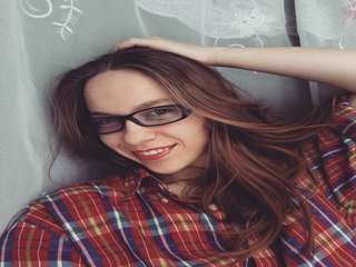 Zum Sexchat mit Malvena